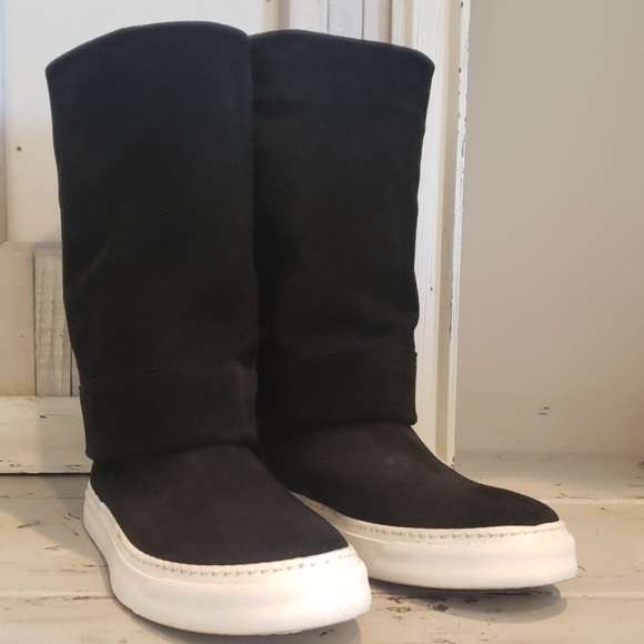 tall sneaker boots